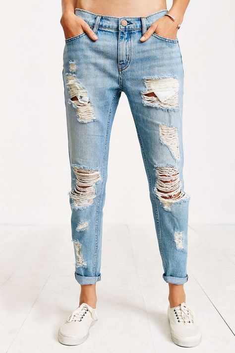Can you wear boyfriend jeans to look thinner?